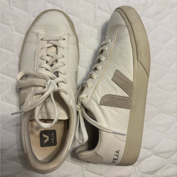 Veja Campo Leather Sneakers Size 41 or 10 - Picture 1 of 4
